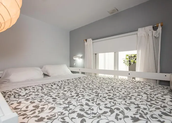 Divi Valvanera Sevilla